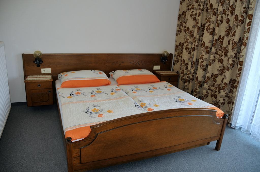 Pension Miklautz Sankt Kanzian am Klopeiner See Pokoj fotografie